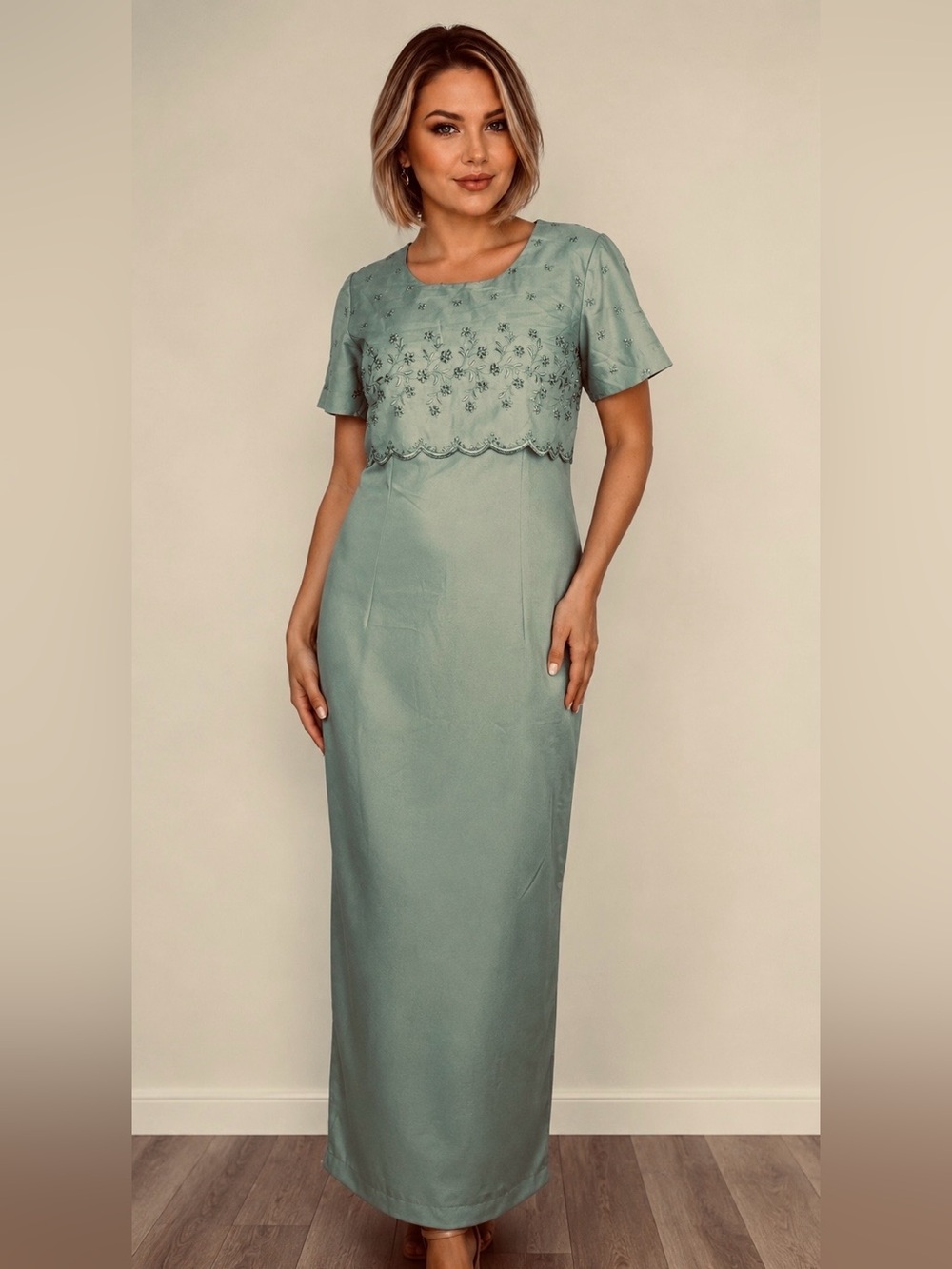 C Studio New With Tags Mint Green Embroidered Maxi Dress Size 8